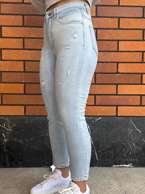 ارزانترین شلوار جین زنانه قد ۹۰