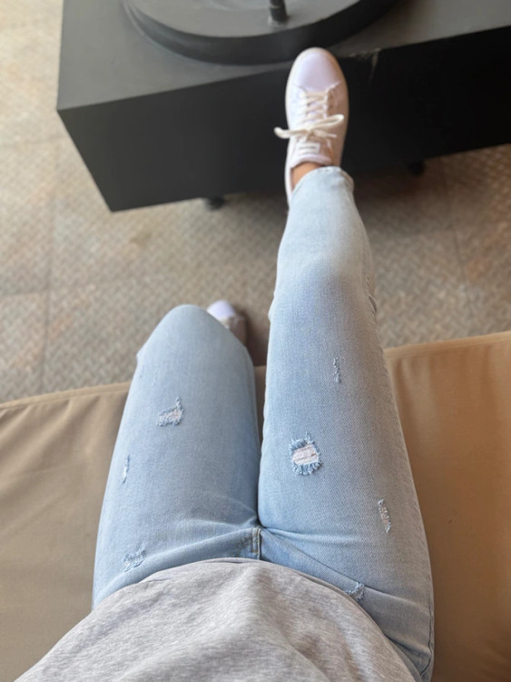 لیست قیمت خرید شلوار جین زنانه یخی روشن