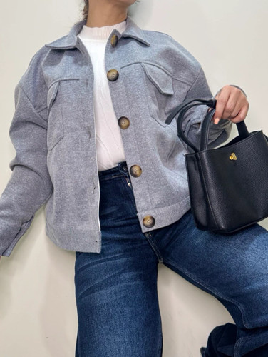 کت فوتر کوتاه زنانه شیک با قیمت مناسب رنگ طوسی روشن