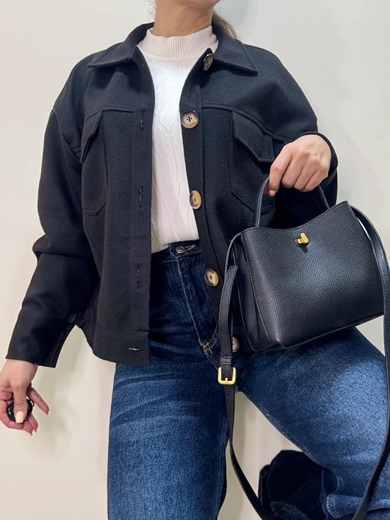 کت فوتر کوتاه زنانه مینیمال و اقتصادی مشکی