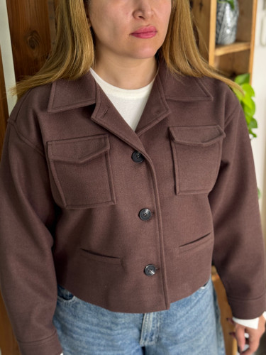 کت کوتاه زنانه قهوهای شیک و خاص مناسب استایل اسپرت و مجلسی