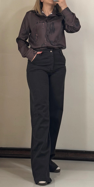 شومیز ساتن قهوهای هرمسی شیک و مجلسی با پارچه براق