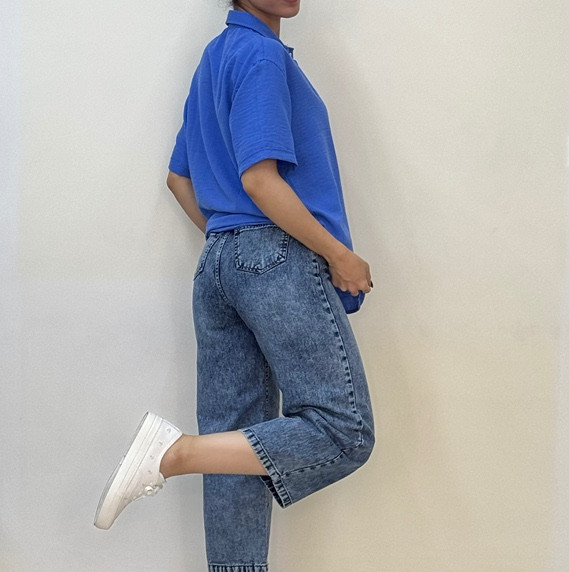 شومیز آبی کاربنی تابستانی از جنس پارچه سبک و راحت