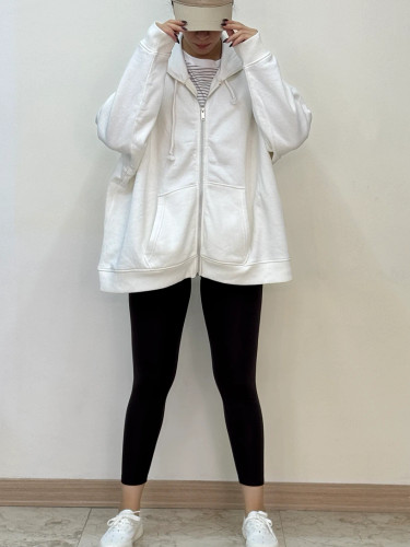 عکس سویشرت زیپدار اورسایز یونیسکس سفید ساده