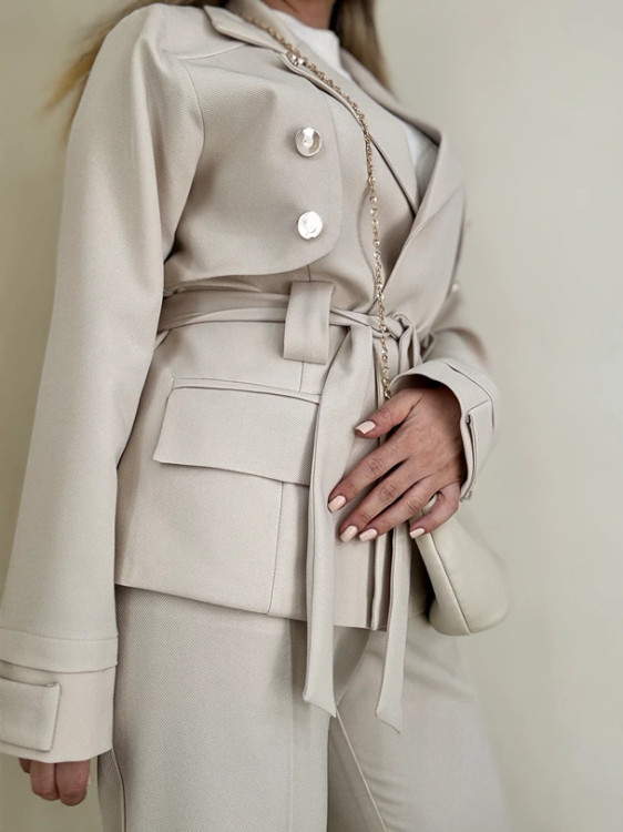 کت و شلوار کرم زنانه سایز ۳۶ تا سایز ۴۴